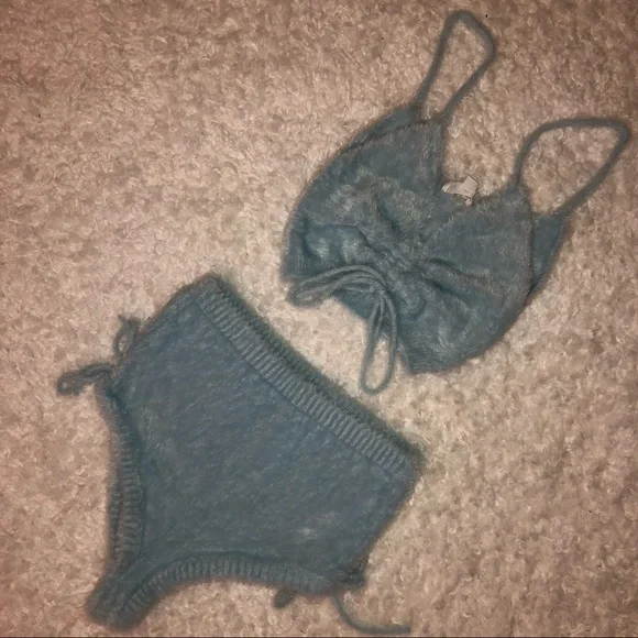 Fiona Pyjama Set - Picture 2 of 5